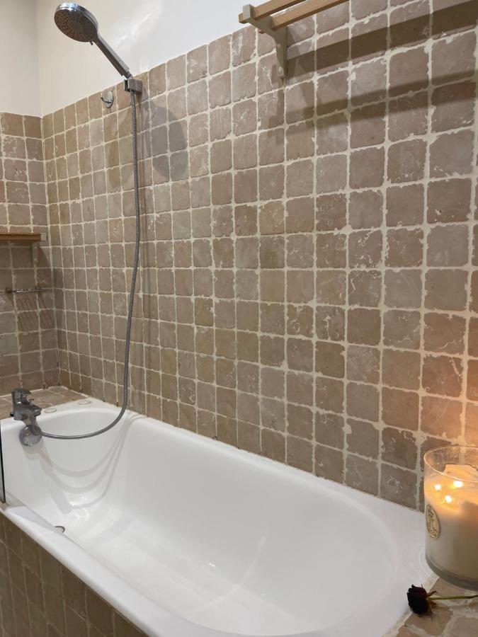 Quartier Montorgueil, Voie Pietonne, Dans Un Immeuble Du Xveme Διαμέρισμα Παρίσι Εξωτερικό φωτογραφία