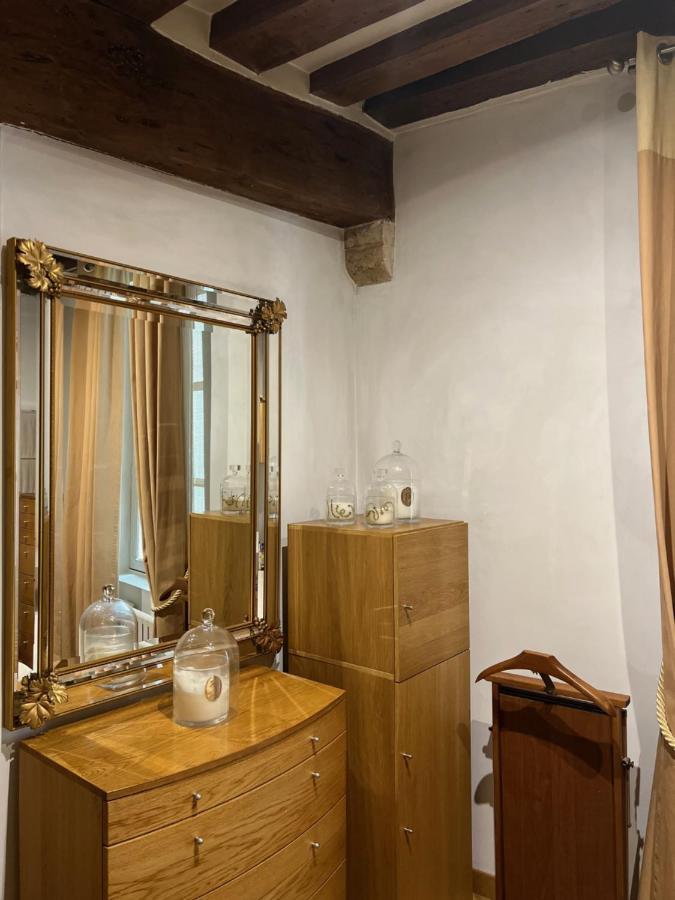 Quartier Montorgueil, Voie Pietonne, Dans Un Immeuble Du Xveme Διαμέρισμα Παρίσι Εξωτερικό φωτογραφία